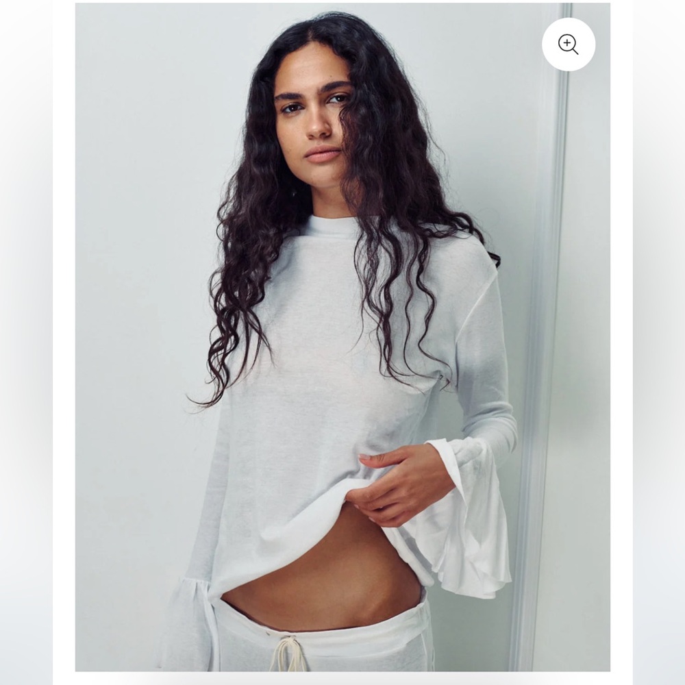Women's White Long Sleeve Top